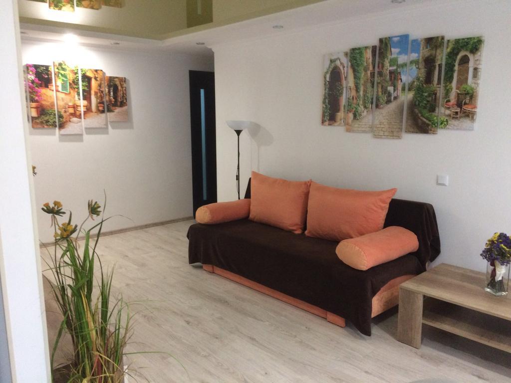 Apartment On Pyrohova 25 Vinnitsya Dış mekan fotoğraf